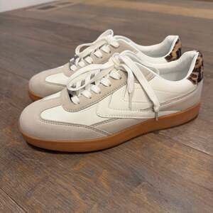 Lucky Step Sneakers Skate Shoes No Slip Lace Up Walking Shoes Women’s Sz 11 NWOT